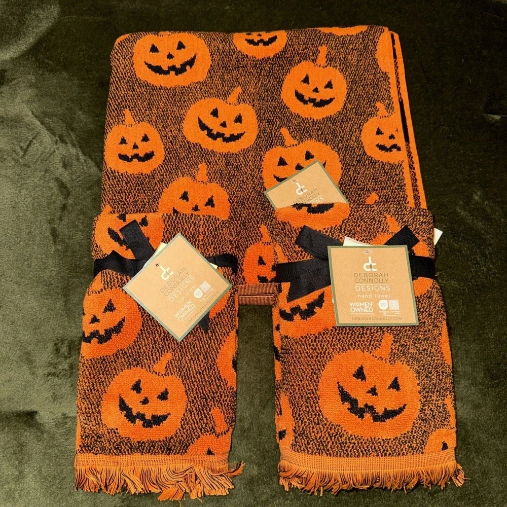 Deborah Connolly Halloween‎ Pumpkin Bath & Hand Towel Set 3pc